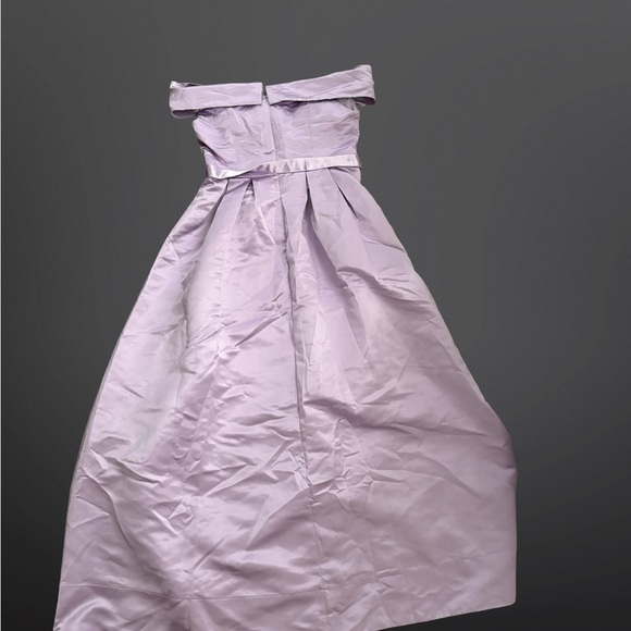 Elegant Lavender Off-Shoulder Boxy Pleated Split Thigh Belt Light Purple size L - Picture 5 of 8